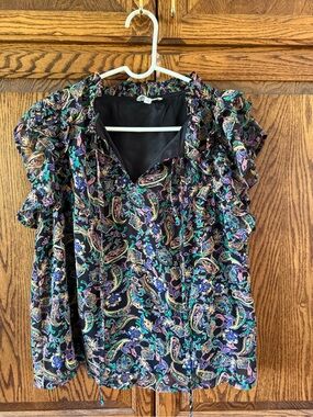Black Paisley Ruffle Sleeve Top